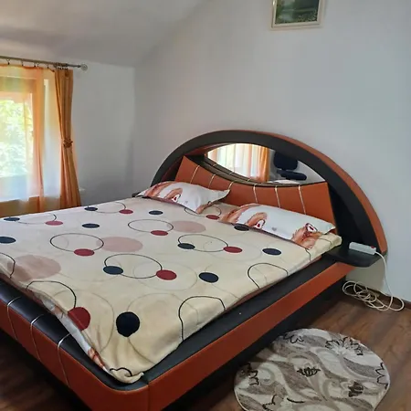 Casa Mariana - Comuna Arefu, Transfagarasan Kwatera prywatna *